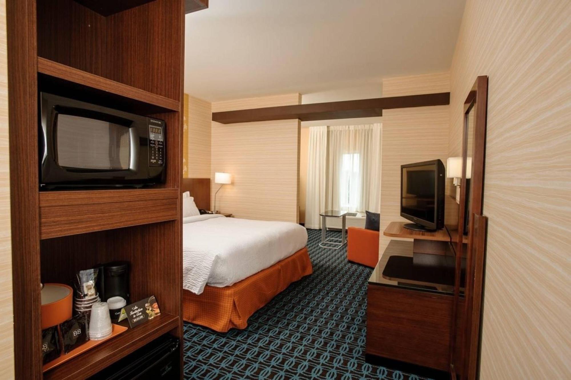 Fairfield Inn & Suites By Marriott Athens I-65 Exteriör bild
